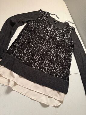 Simply Vera Vera Wang Charcoal Gray Lace-Front Layered Sweater with Cream Hem